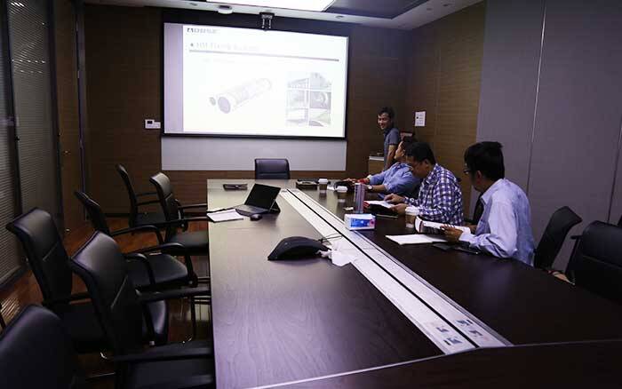 1504085355166823.jpg Southeast Asian customers visit Shanghai Horse Construction.jpg