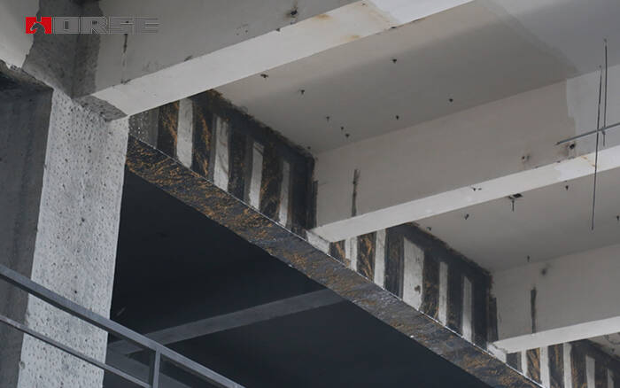 Fortalecimento da viga com FRP