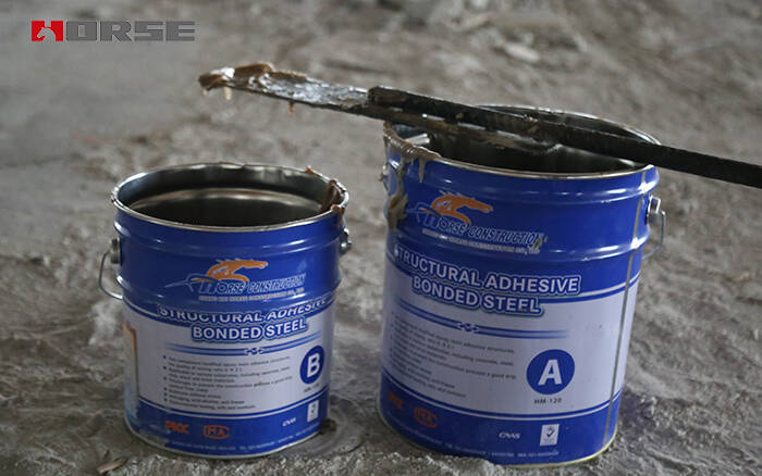 Reforço da coluna de concreto com placa de aço adesiva Reforço da coluna de concreto com placa de aço adesiva
