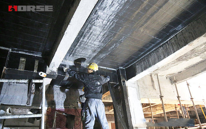 viga, laje e coluna são preenchidas com tecido de fibra de carbono viga, laje e coluna são preenchidas com tecido de fibra de carbono