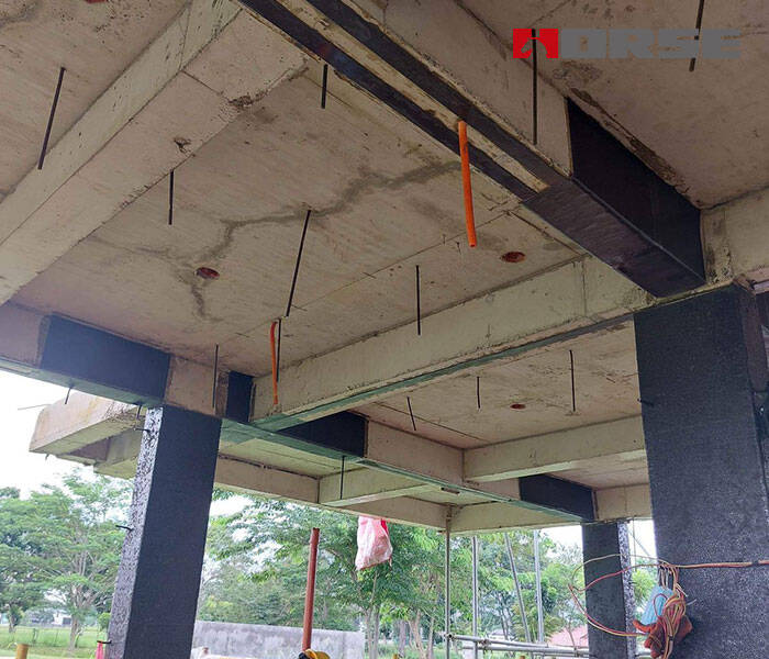 reparação de coluna por fibra de carbono