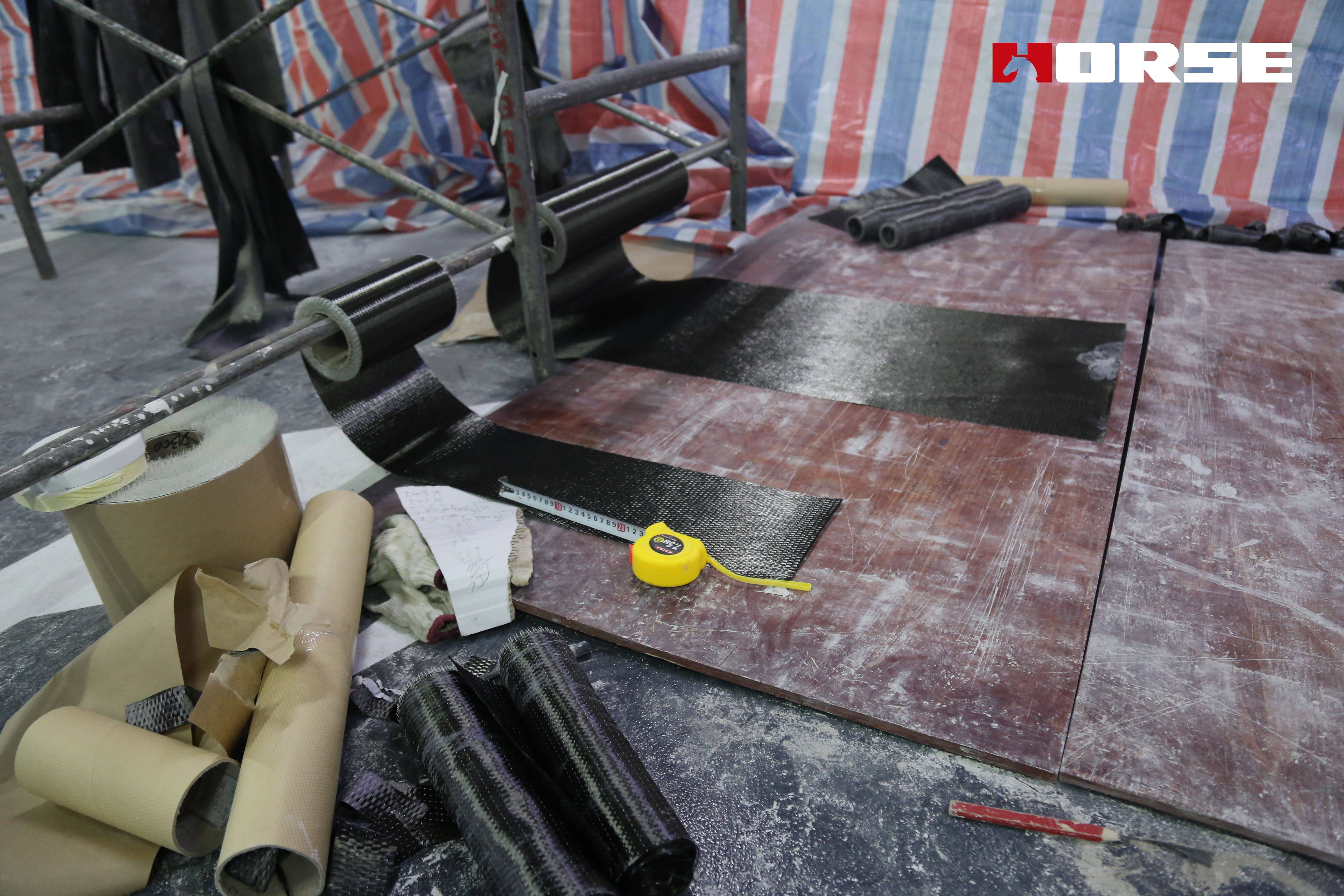 Garagem subterrânea reforçada e reforçada com fibra de carbono Garagem subterrânea reforçada e reforçada com fibra de carbono