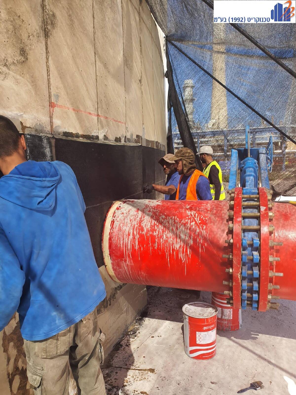 Envoltório de FRP (polímero reforçado com fibra) Envoltório de FRP (polímero reforçado com fibra)