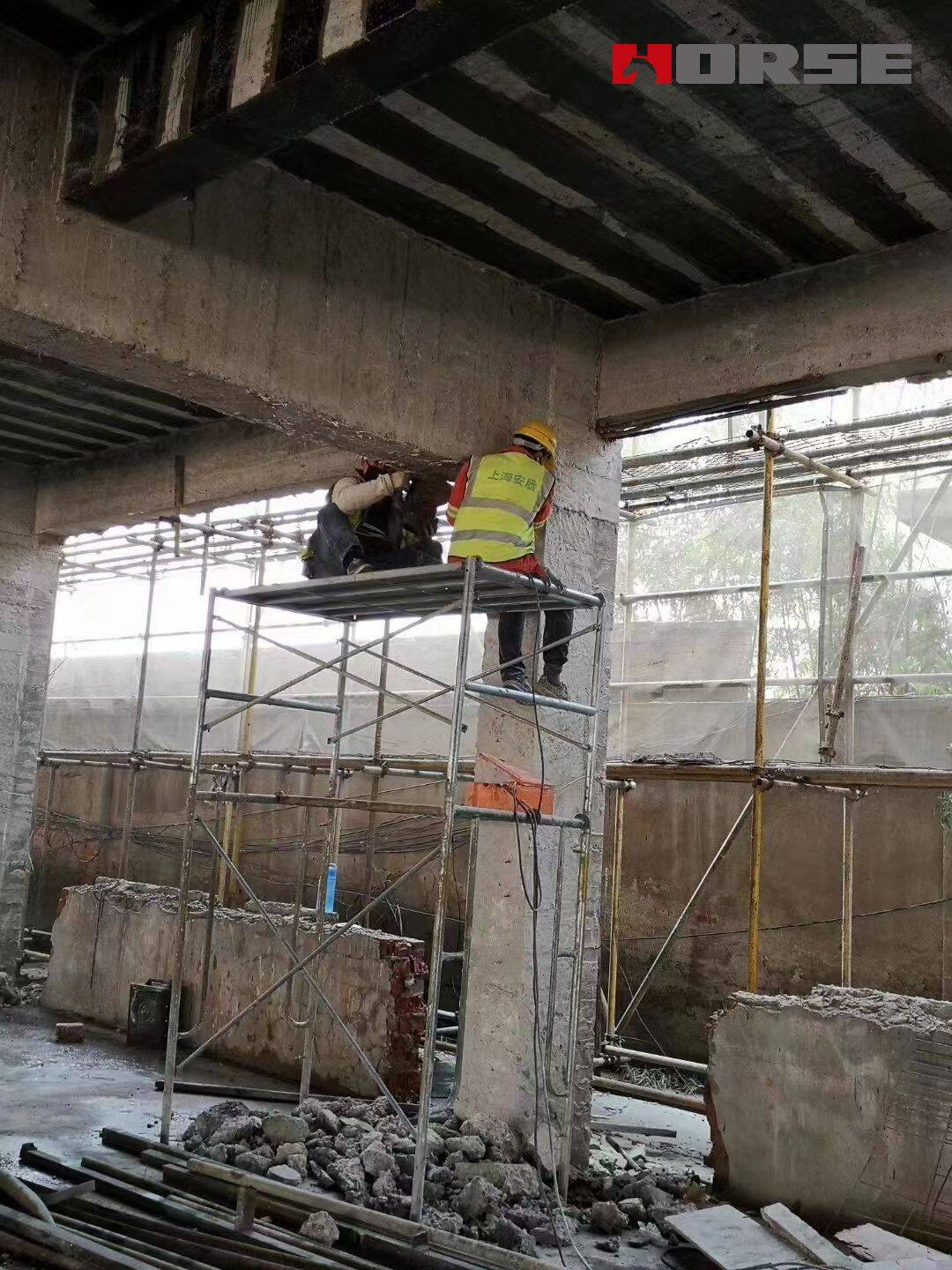 Retrofit sísmico com polímeros reforçados com fibra FRP