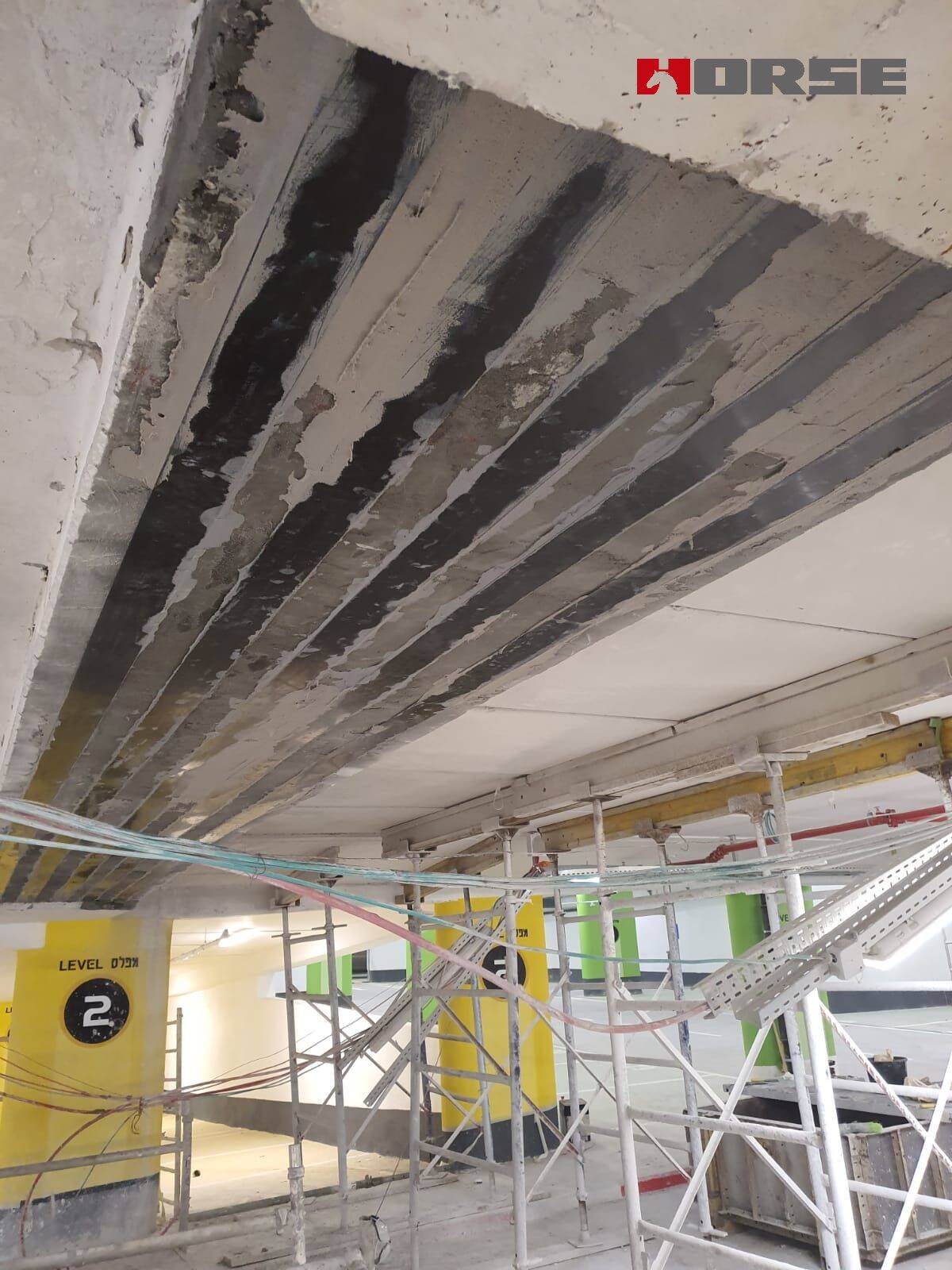 Retrofitting com fibra de carbono e laminado CFRP