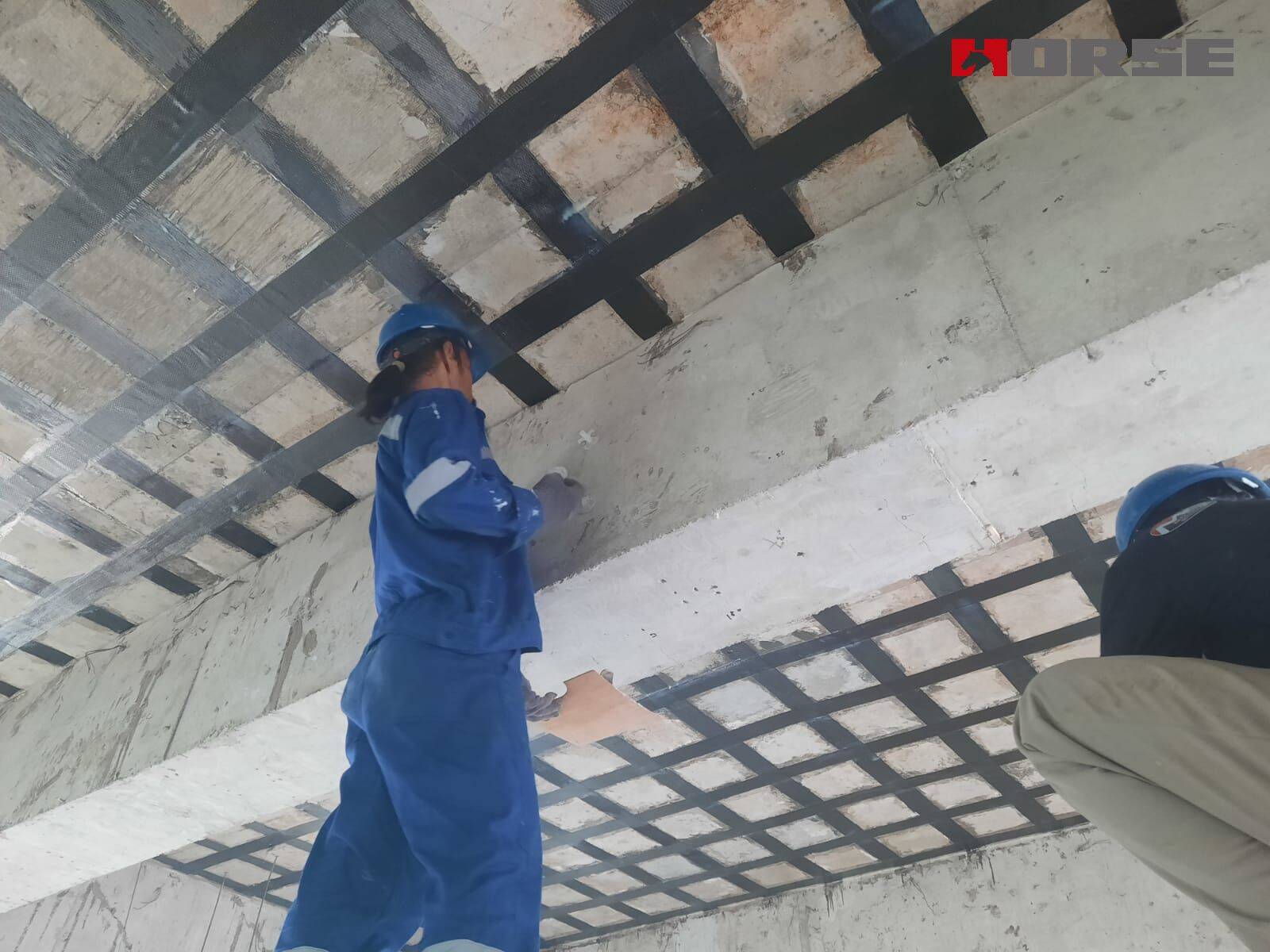 Reparo de rachaduras em concreto
