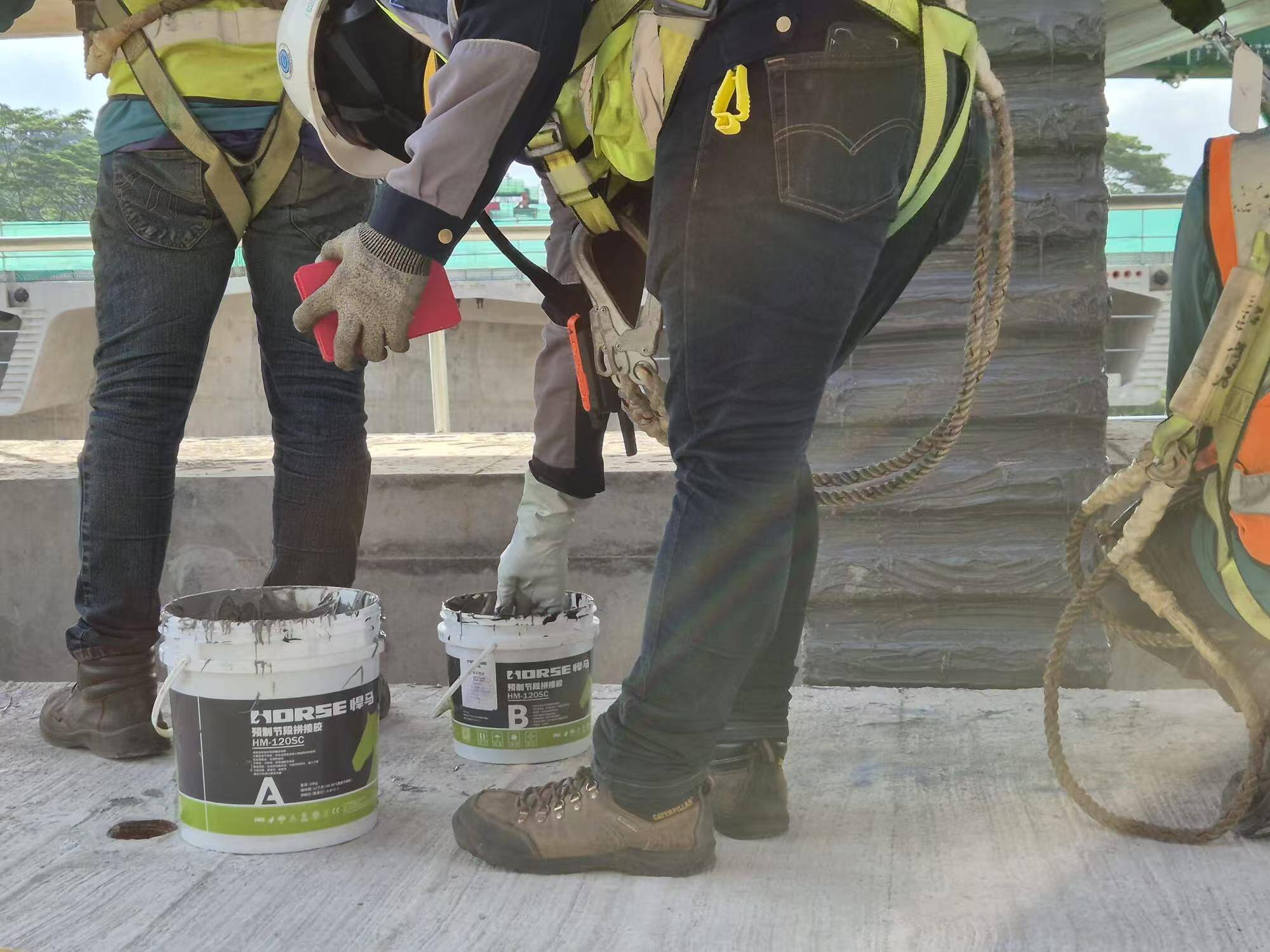  Adesivo Segmental de Ponte para Vigas de Caixa Recém-Construídas