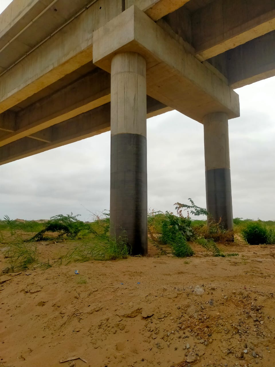 Reforço de ponte com chapa de fibra de carbono HM-60