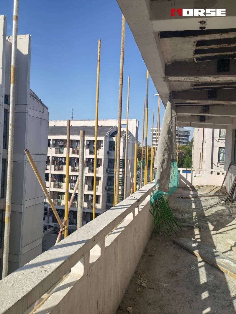 Reforço de Fibra de Carbono para Rachaduras