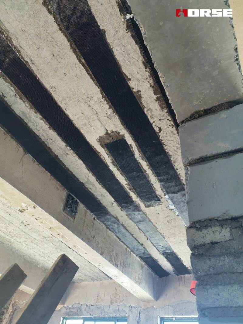 Reforço de Fibra de Carbono para Rachaduras