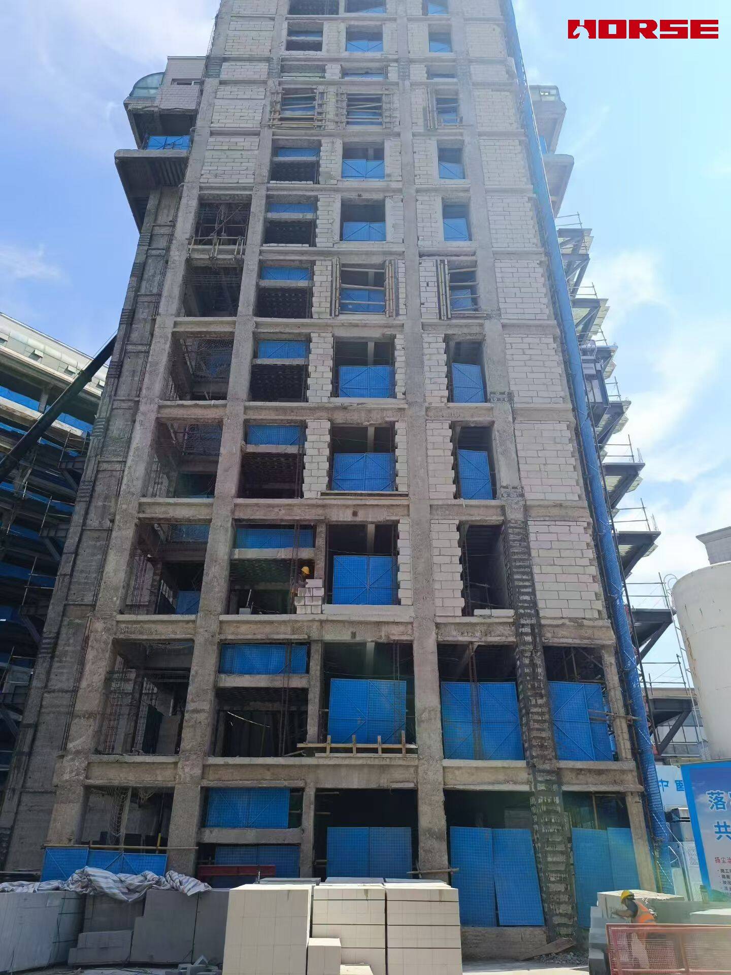 Retrofit e Reforço Estrutural de um Edifício de Escritórios de Grande Altura Retrofit e Reforço Estrutural de um Edifício de Escritórios de Grande Altura