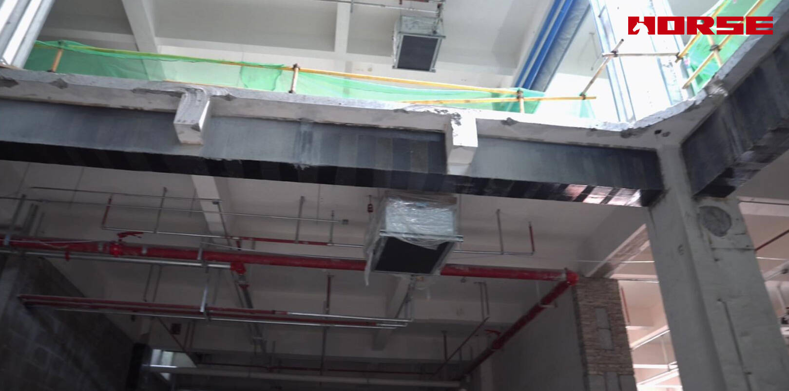 Retrofit Estrutural com Fibra de Carbono após Demolição de Laje Retrofit Estrutural com Fibra de Carbono após Demolição de Laje