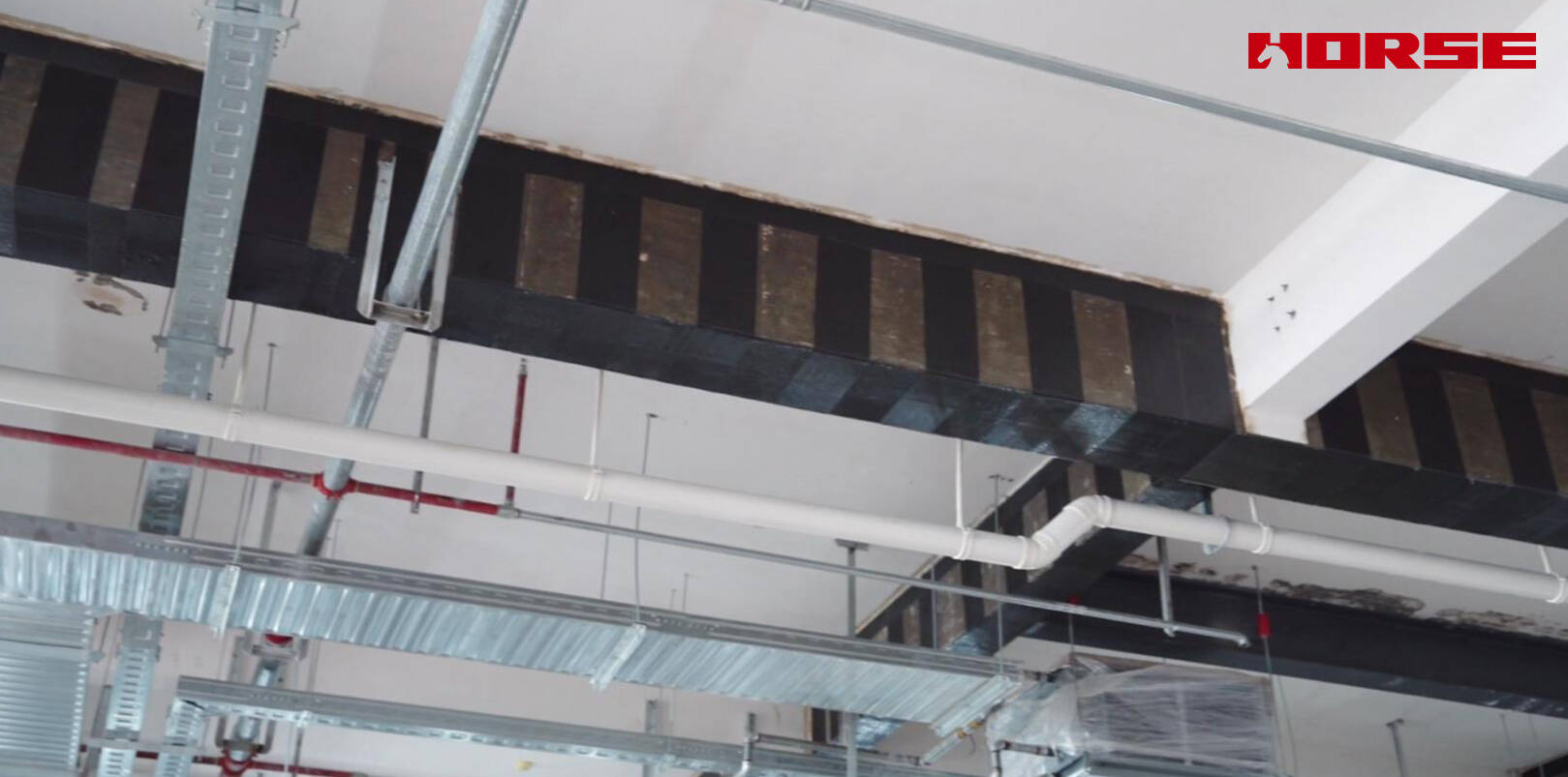 Retrofit Estrutural com Fibra de Carbono após Demolição de Laje Retrofit Estrutural com Fibra de Carbono após Demolição de Laje