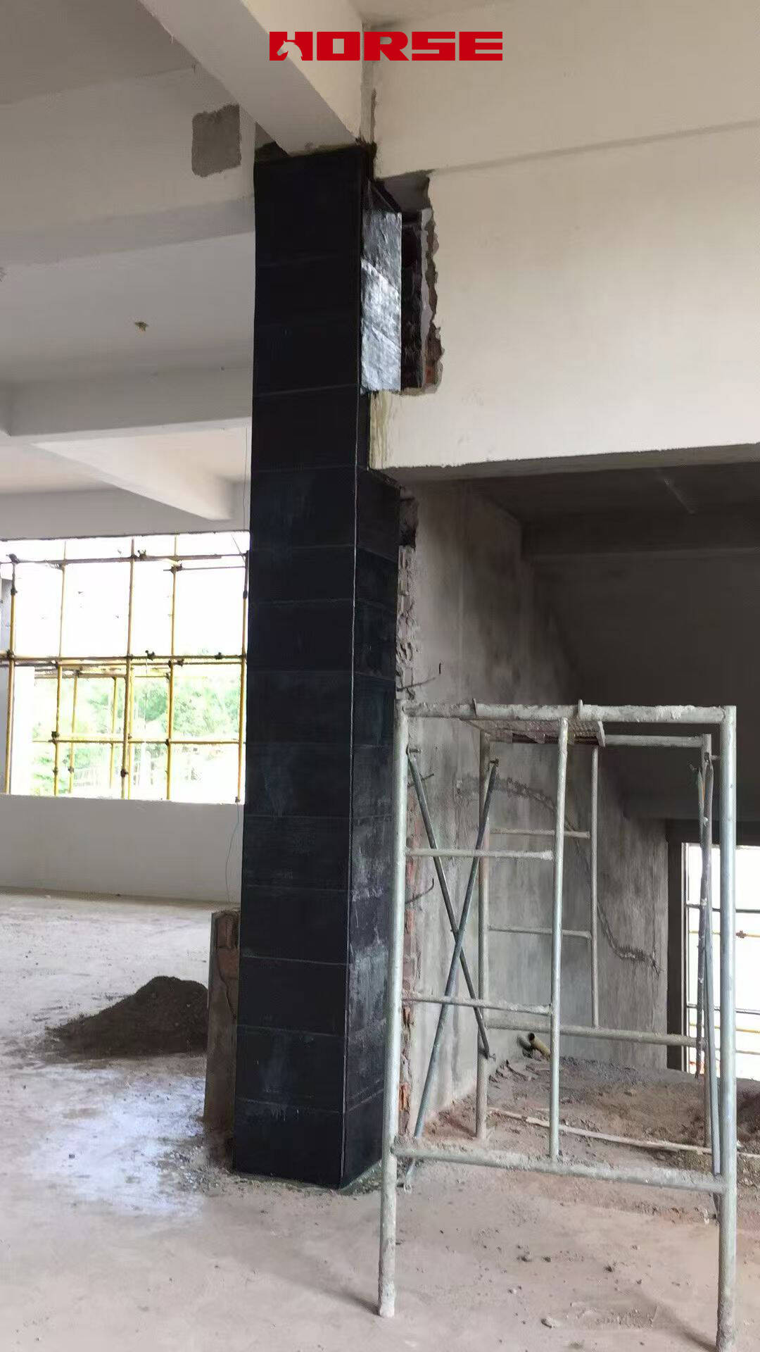 Reforço com Fibra de Carbono CFRP Reforço com Fibra de Carbono CFRP