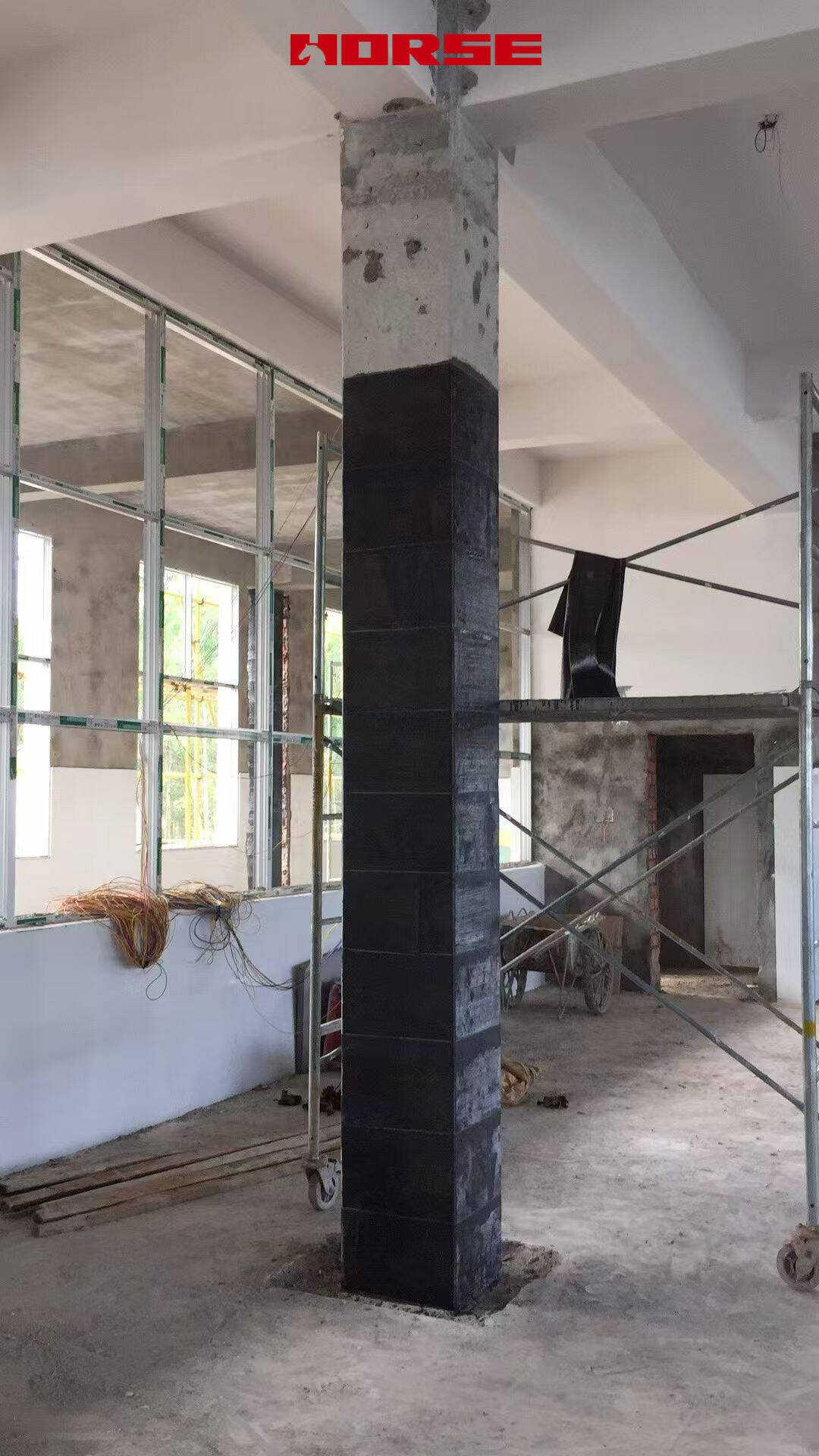 Reforço com Fibra de Carbono CFRP Reforço com Fibra de Carbono CFRP