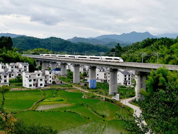Aplicação da Tecnologia de Barras de Plantação na Engenharia de Reforço de Pontes Ferroviárias Existentes