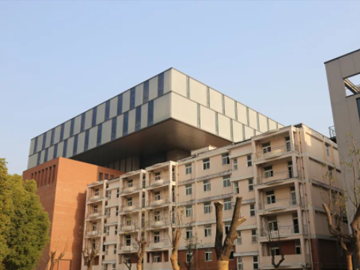 Reconstrução do reforço da antiga escola Centennial Huanxin-Universidade de Xangai com fibra de carbono