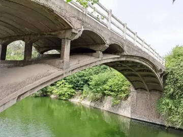 Reforço de Ponte Antiga - Placa de Aço com Colagem Adesiva