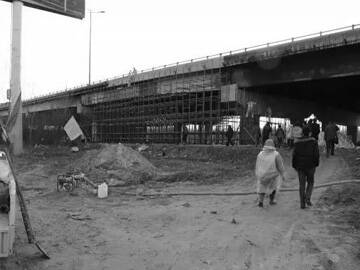 Reforço e reparo de uma ponte danificada pelo fogo