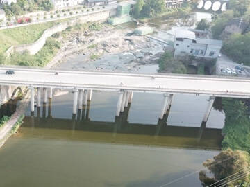 Reforço de pontes com sistema de reforço de CFRP protendido