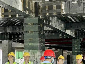 Fibra de carbono para reforço de carga em laboratórios hospitalares